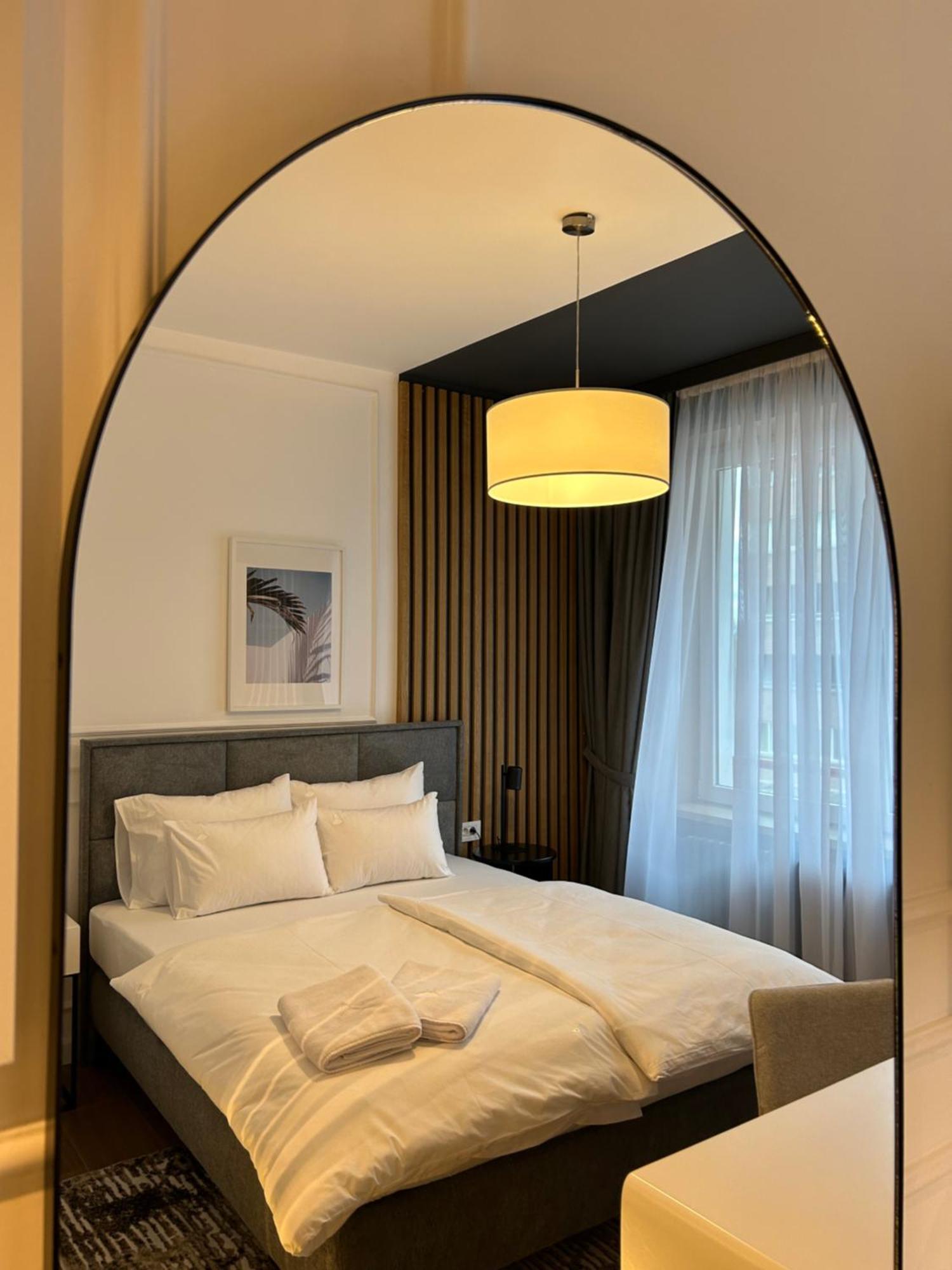 Red Riding Hood Apartment Beograd Ngoại thất bức ảnh