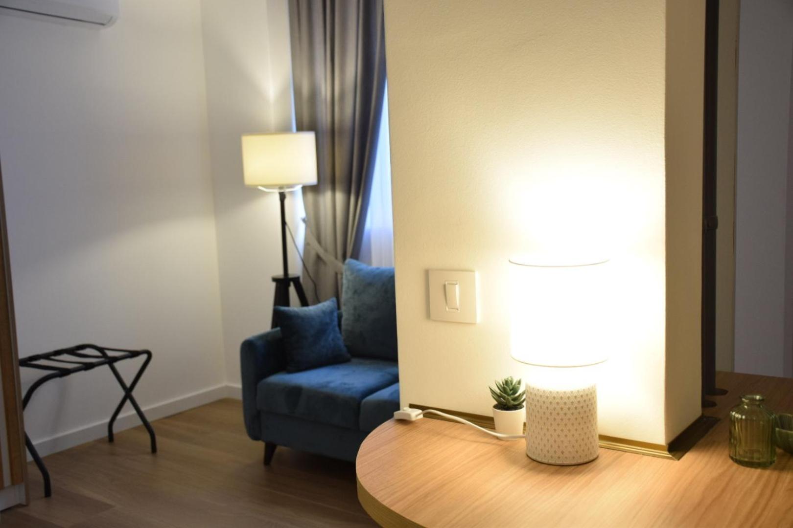 Red Riding Hood Apartment Beograd Ngoại thất bức ảnh