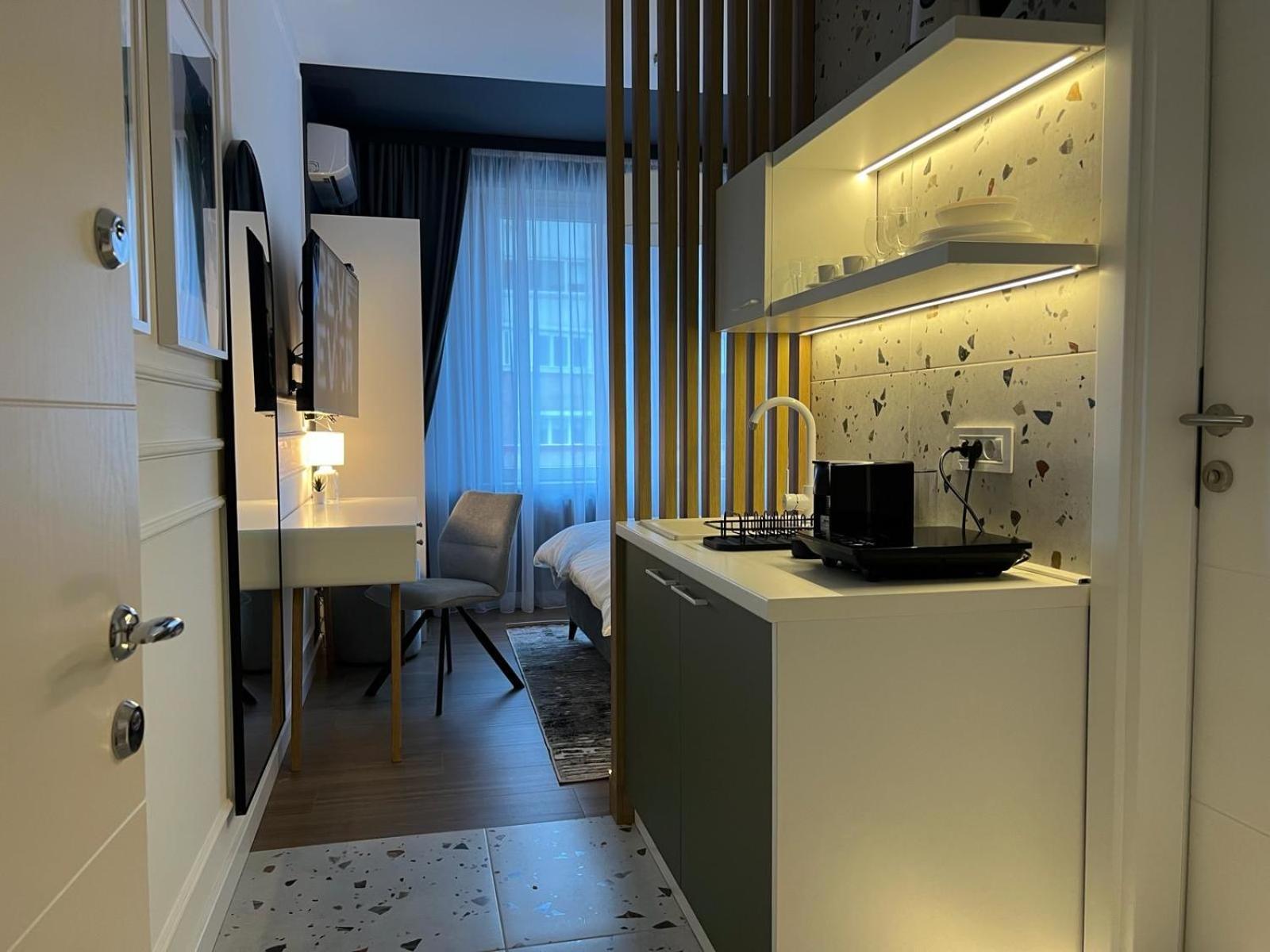 Red Riding Hood Apartment Beograd Ngoại thất bức ảnh
