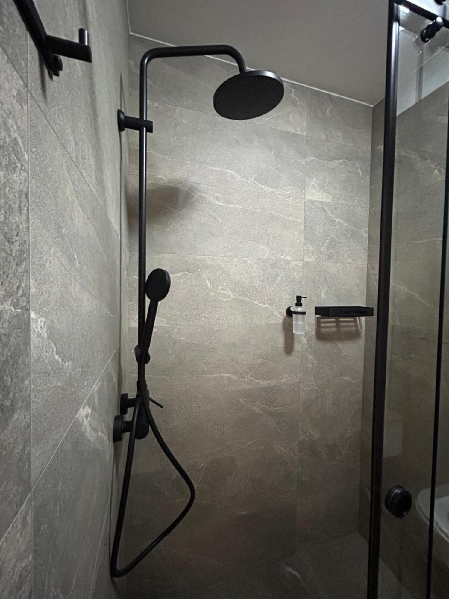 Red Riding Hood Apartment Beograd Ngoại thất bức ảnh